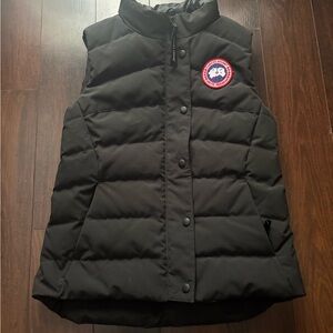 Canada Goose women’s freestyle vest